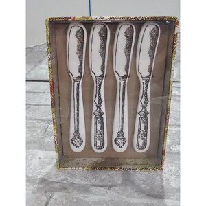 Wild Eye Designs Set of‎ 4 Cheese Spreaders Ceramic New 5.5" White